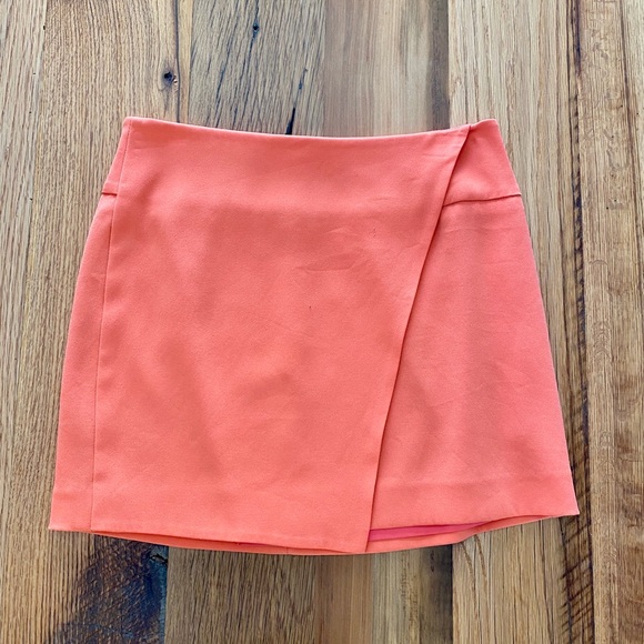 Coral Peach Pink Mini Skirt - Picture 2 of 4